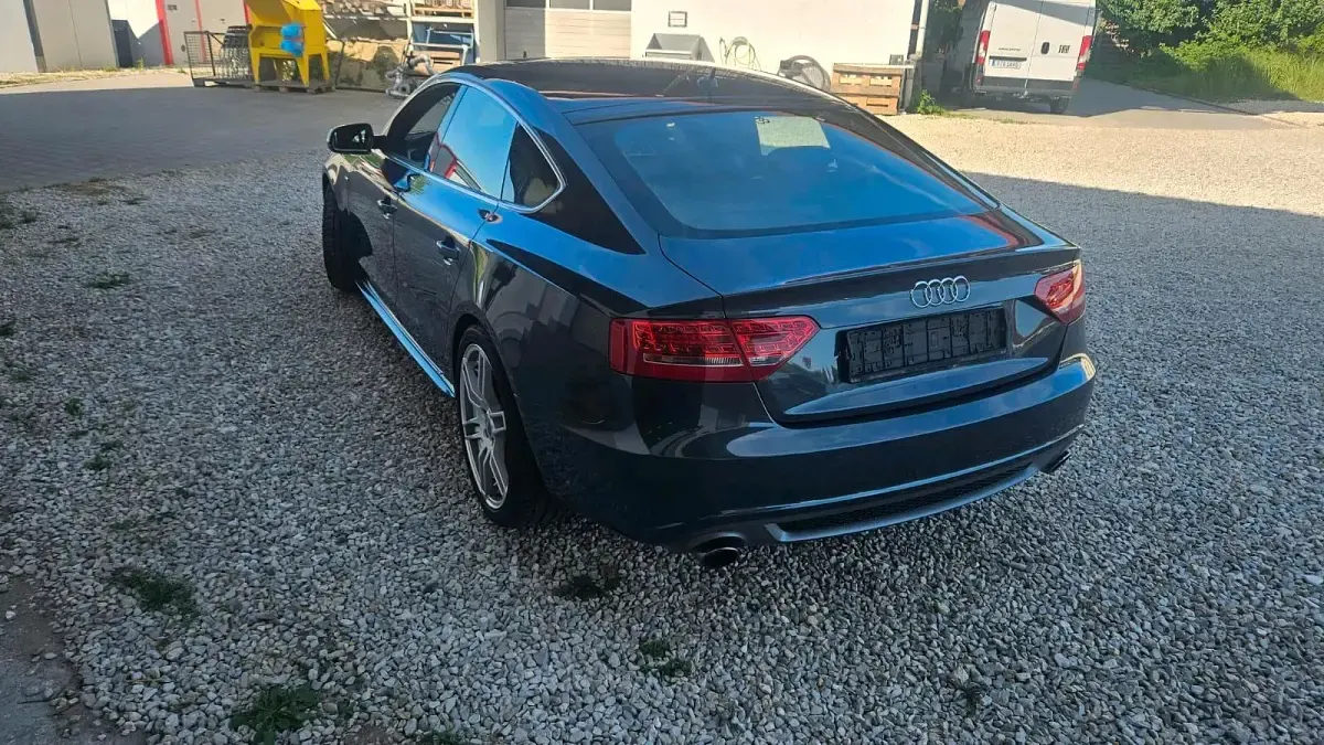 Gebraucht Audi A5 Sportback S-Line 180 PS (132 kW) 2011 Andere farben Kleinwagen