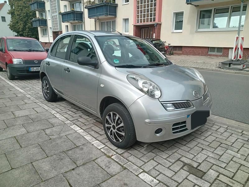 Grau Gebraucht 2009 Nissan Micra Kleinwagen | 2.390 € (Fairer Preis) - Bild 1/4