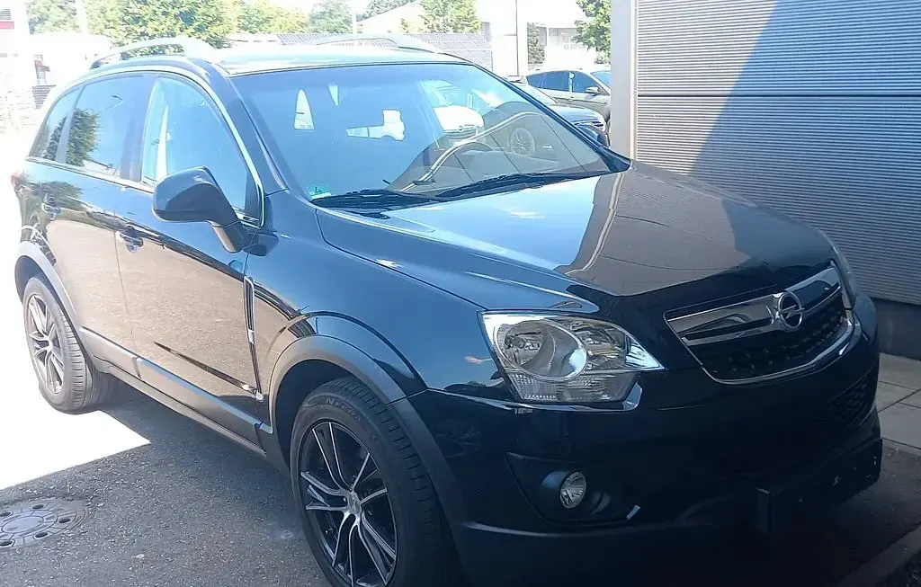 Gebraucht Opel Antara 163 PS (119 kW) 2013 Schwarz SUV