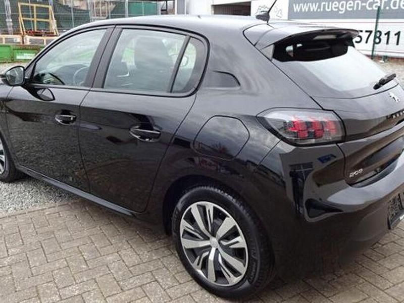 Second-hand Peugeot 208 Active 75 CP (55 kW) 2021 Negru Hatchback