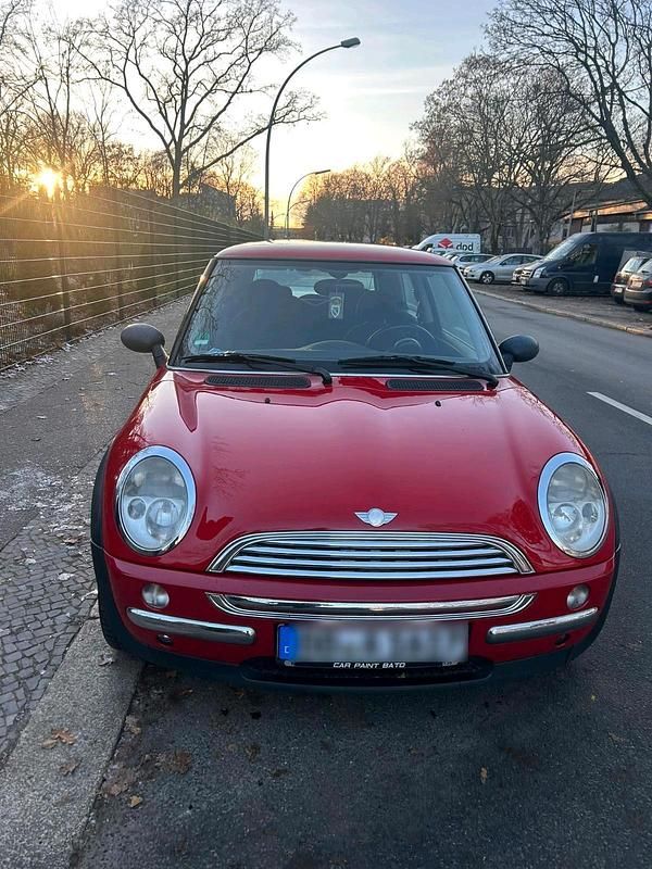 Rot Gebraucht 2003 Mini ONE Kleinwagen | 2.500 € - Bild 1/4