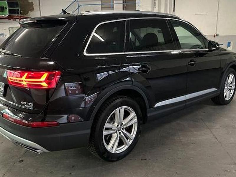 Gebraucht Audi Q7 231 PS (169 kW) 2019 Schwarz SUV
