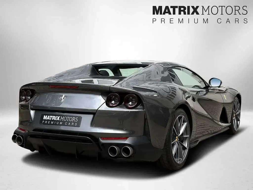 Gebraucht Ferrari 812 795 PS (584 kW) 2021 Grau Cabrio