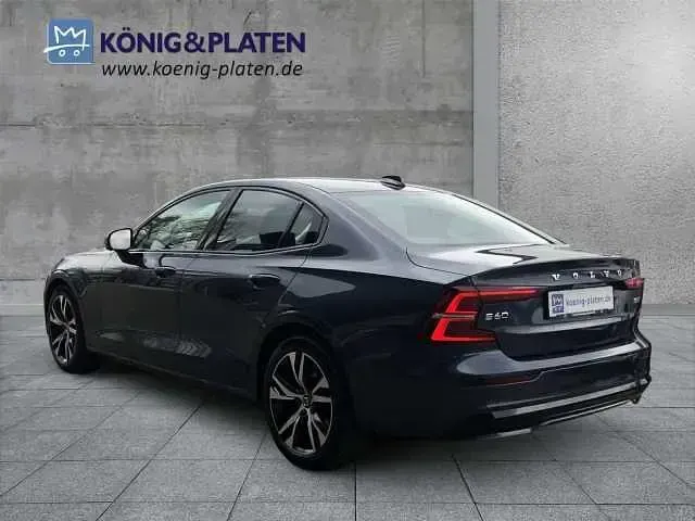 Gebraucht Volvo S60 184 PS (135 kW) 2024 Limousine