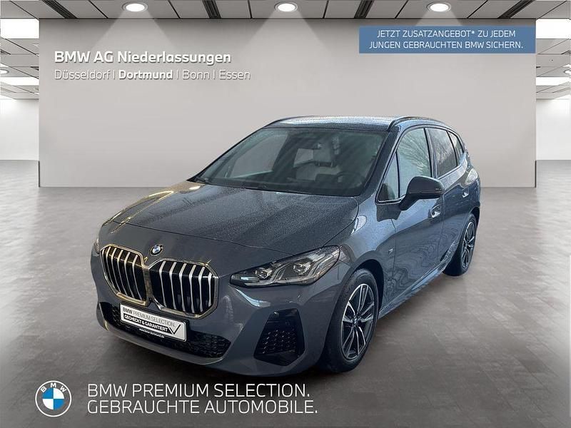 Grau Gebraucht 2024 BMW 218 Active Tourer Comfort Edition Van / Kleinbus | 35.899 € (Teuer) - Bild 1/2