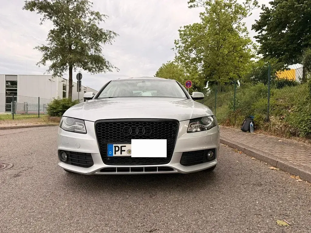Gebraucht Audi A4 Ambiente 160 PS (117 kW) 2009 Silber Limousine