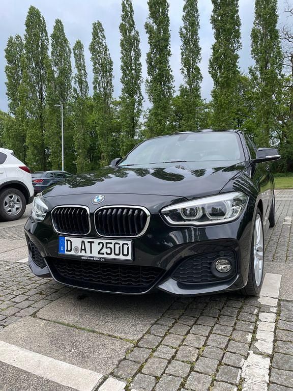 Schwarz Gebraucht 2016 BMW 125 M Sport Kleinwagen | 18.700 € (Fairer Preis) - Bild 1/4