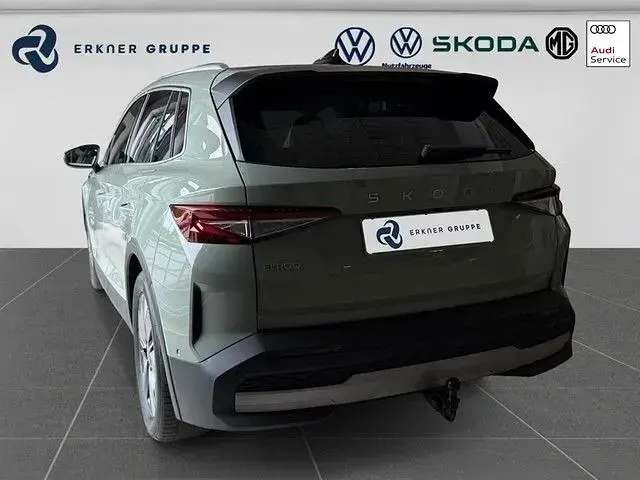 Neu Skoda Elroq Selection 244 kW (333 PS) 2026 Timiano grün SUV