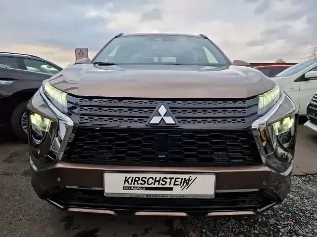 Usata Mitsubishi Eclipse Cross Select 188 CV (138 kW) 2024 Marrone SUV
