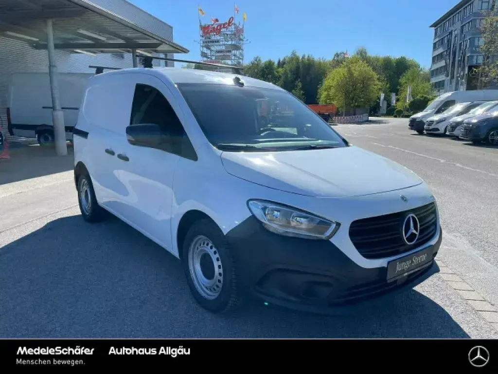 Gebraucht Mercedes Citan 112 116 PS (85 kW) 2021 Arktikweiß Van