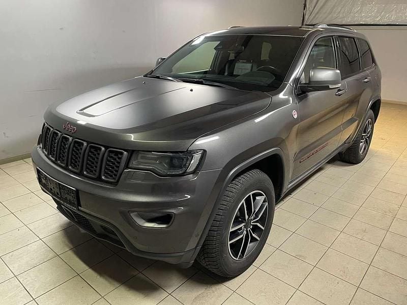 Schwarz Gebraucht 2019 Jeep Grand Cherokee Trailhawk SUV | 14.900 € (Superpreis) - Bild 1/4