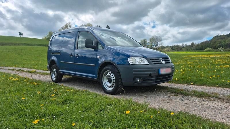 Second-hand VW Caddy 102 CP (75 kW) 2010 Albastru Monovolum