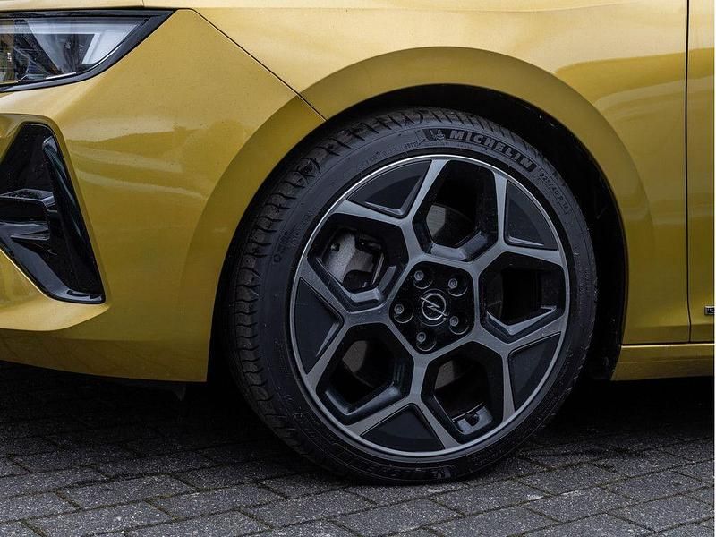 Gebraucht Opel Astra Ultimate 181 PS (133 kW) 2022 Gelb Limousine