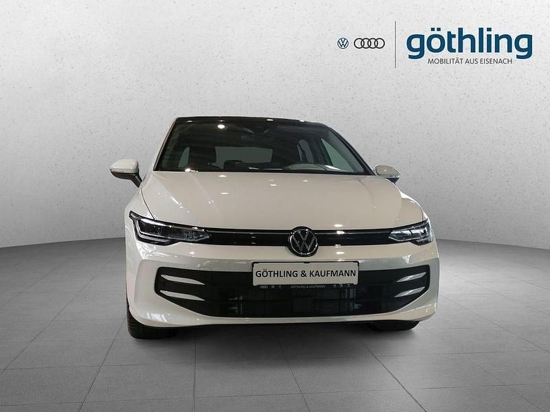 Gebraucht VW Golf VIII Life 116 PS (85 kW) 2025 Weiß Limousine