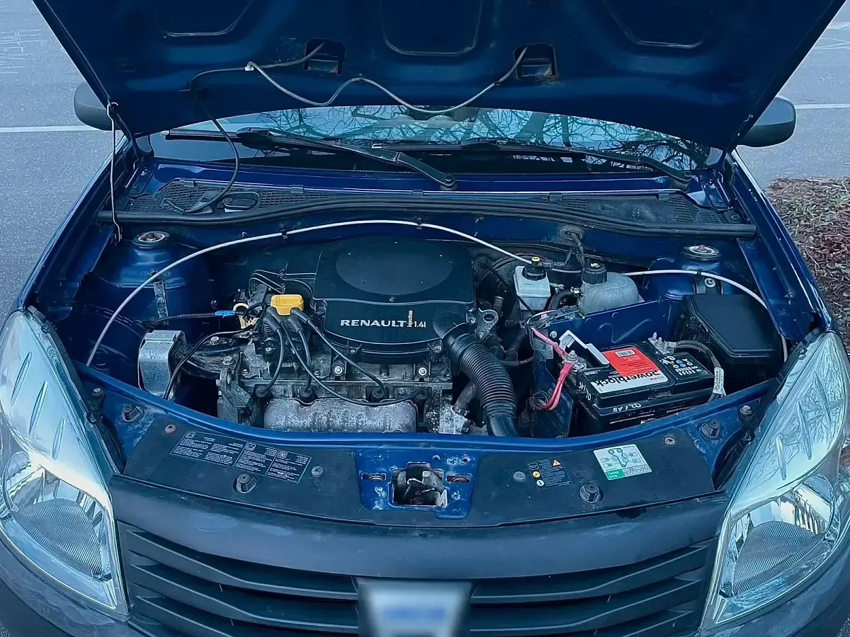 Gebraucht Dacia Sandero 75 PS (55 kW) 2009 Blau Kleinwagen