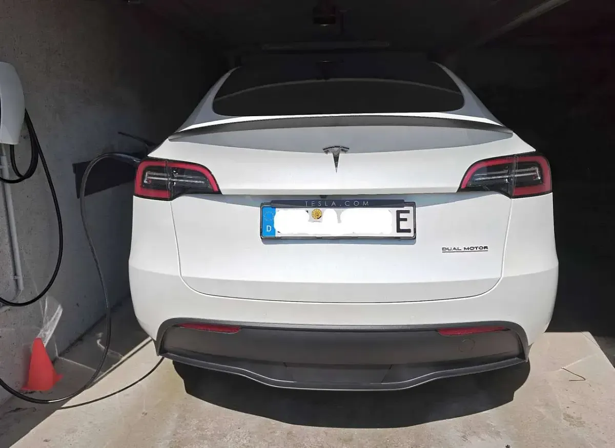 Used Tesla Model Y Performance 397 kW (540 HP) 2022 White SUV