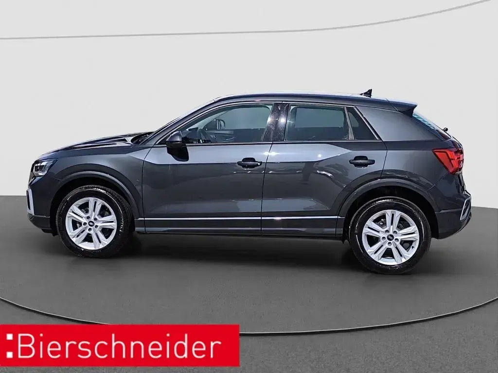 Gebraucht Audi Q2 Advanced 150 PS (110 kW) 2023 Grau SUV
