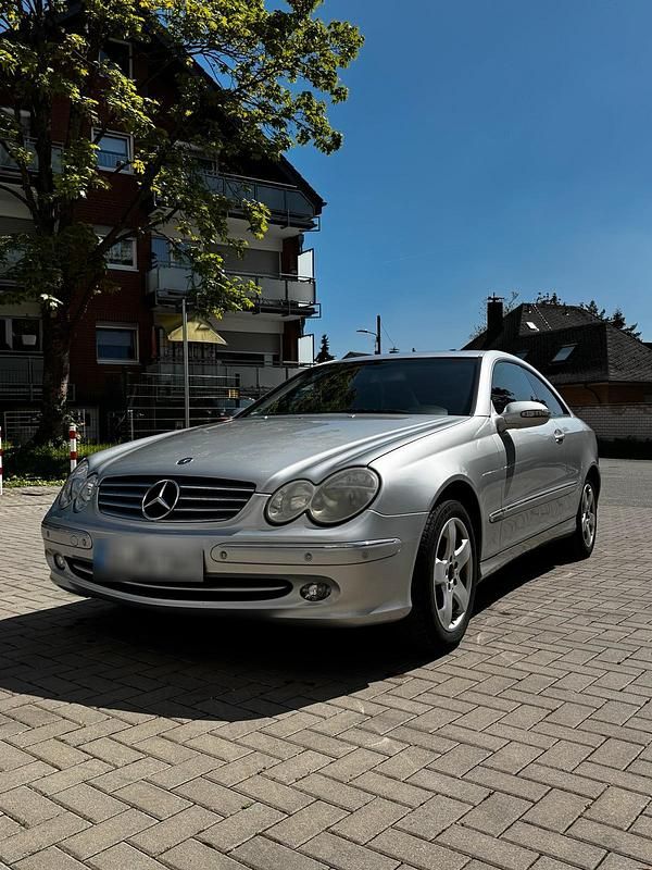 Gebraucht Mercedes CLK200 163 PS (119 kW) 2004 Silber Coupé
