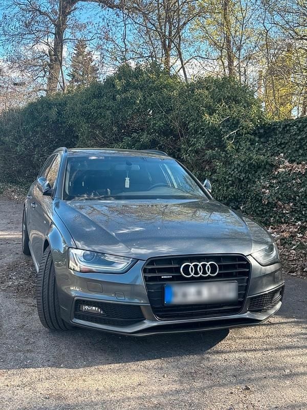 Gebraucht Audi A4 S-Line 245 PS (180 kW) 2013 Grau Kombi