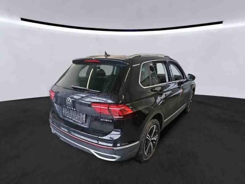 Gebraucht VW Tiguan Elegance 245 PS (180 kW) 2023 Schwarz SUV
