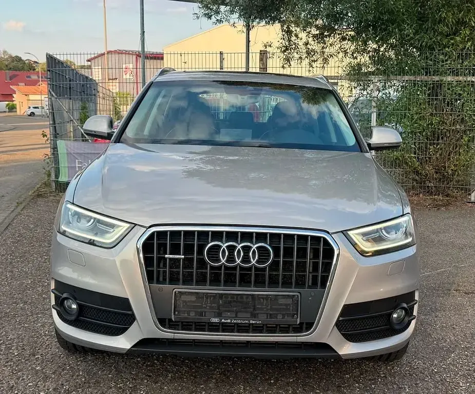 Gebraucht Audi Q3 Comfort 211 PS (155 kW) 2012 Gold SUV