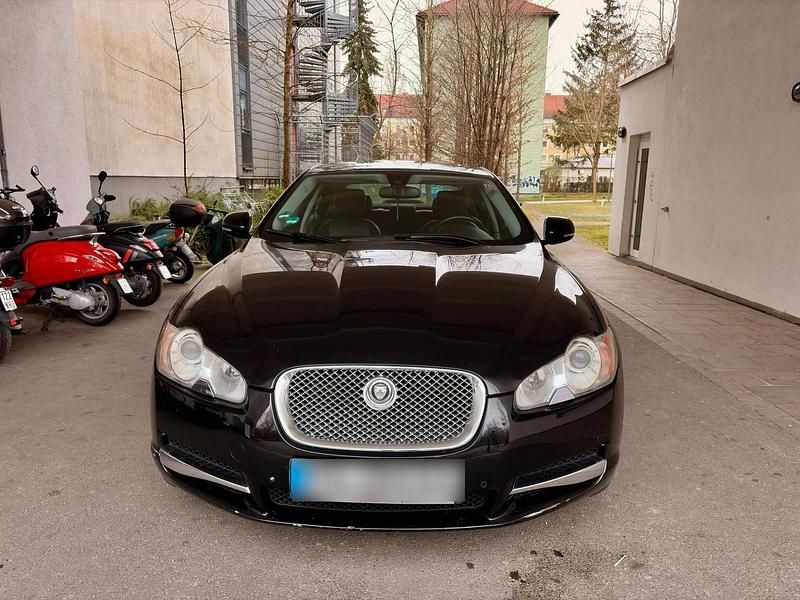 Gebraucht Jaguar XF 210 PS (154 kW) 2011 Schwarz Limousine