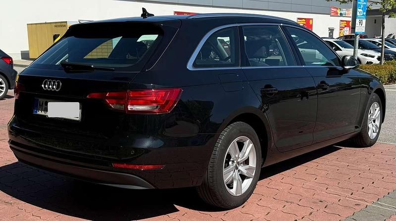 Gebraucht Audi A4 Business 122 PS (89 kW) 2017 Schwarz Kombi