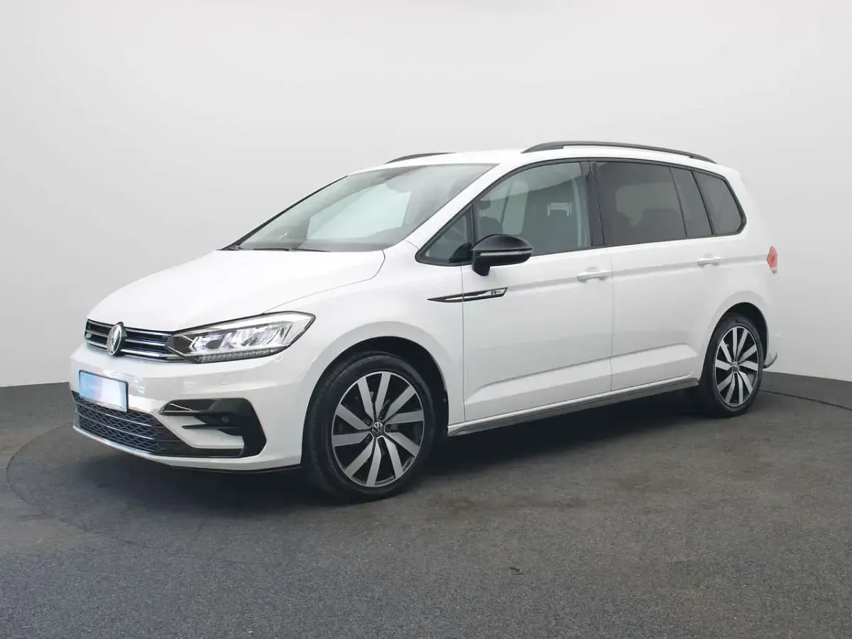 Gebraucht VW Touran R-line 150 PS (110 kW) 2022 Pure white Van / Kleinbus