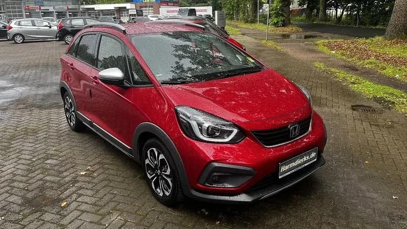 Premium crystal red metallic (metallic) Gebraucht 2021 Honda Jazz Executive Kleinwagen | 20.990 € (Etwas zu teuer) - Bild 1/4