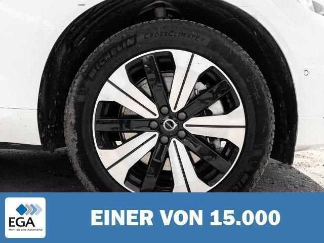 Gebraucht Volvo XC60 Plus 398 PS (292 kW) 2023 Weiß metallic SUV