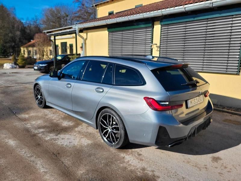Gebraucht BMW M340 Performance 340 PS (250 kW) 2024 Grau Limousine