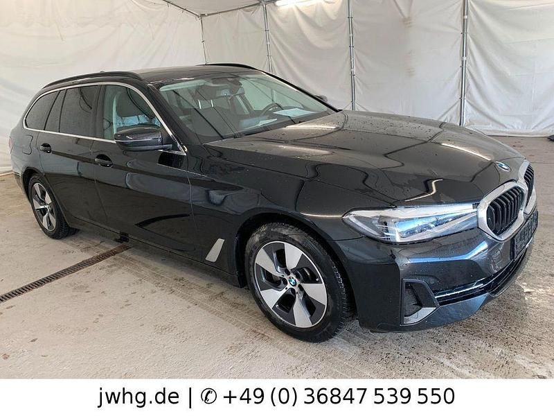 Gebraucht BMW 520 190 PS (139 kW) 2021 Schwarz Kombi