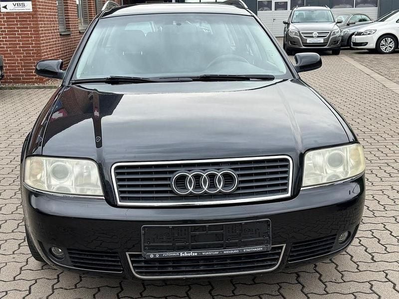 Schwarz Gebraucht 2004 Audi A6 Proline Kombi | 2.300 € (Guter Preis) - Bild 1/4