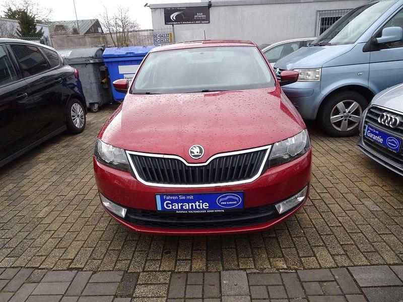 Gebraucht Skoda Rapid Ambition 86 PS (63 kW) 2015 Rio rot metalic Kleinwagen