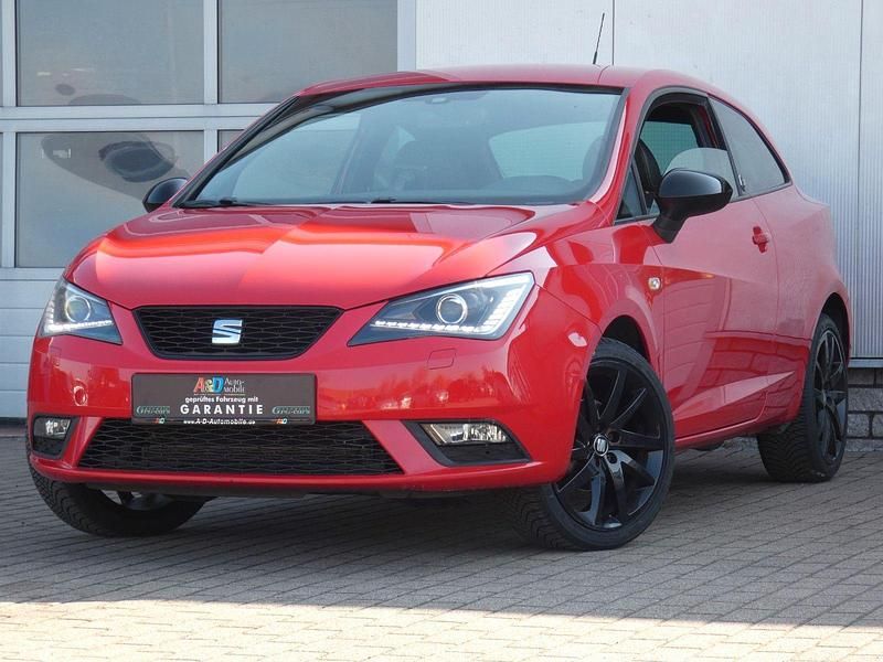 Gebraucht Seat Ibiza SC Stylance 105 PS (77 kW) 2014 Rot Kleinwagen