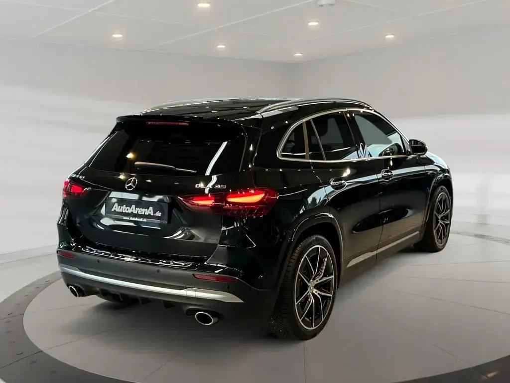 Gebraucht Mercedes GLA35 AMG AMG 306 PS (225 kW) 2025 Schwarz SUV