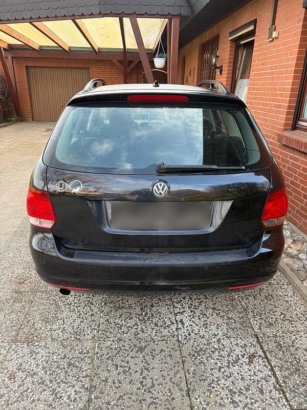 Gebraucht VW Golf VI 101 PS (74 kW) 2010 Schwarz Kleinwagen