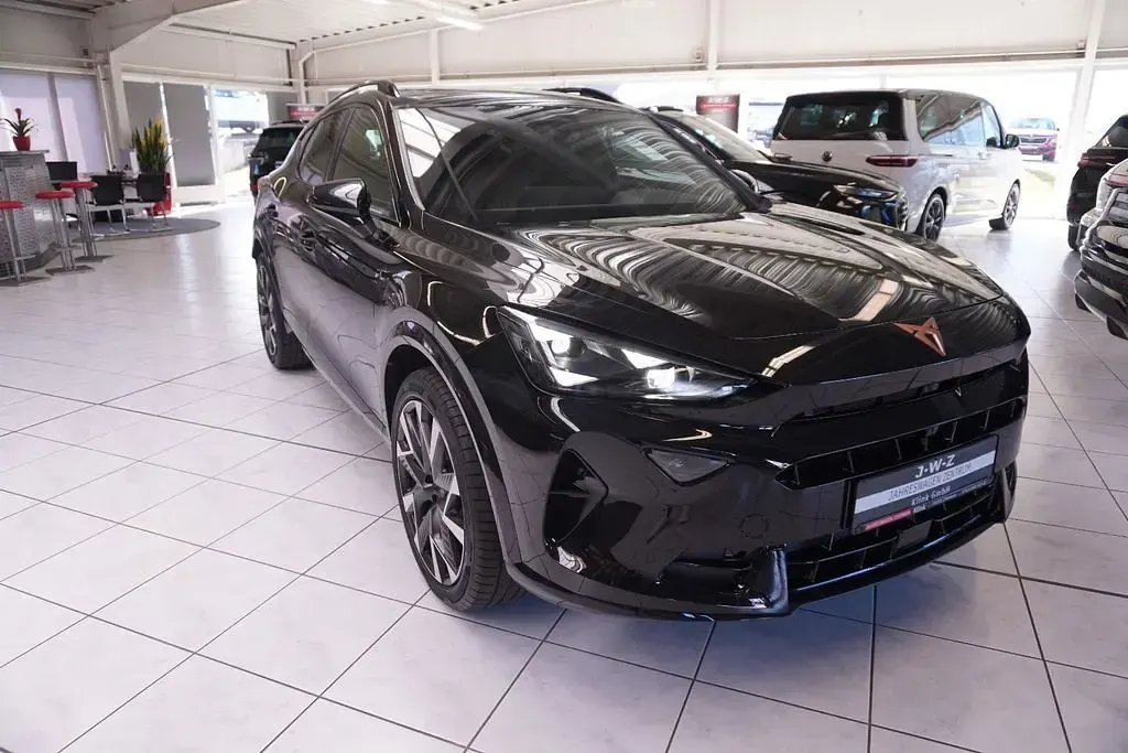 Neu Cupra Formentor 204 PS (150 kW) 2026 Grau SUV