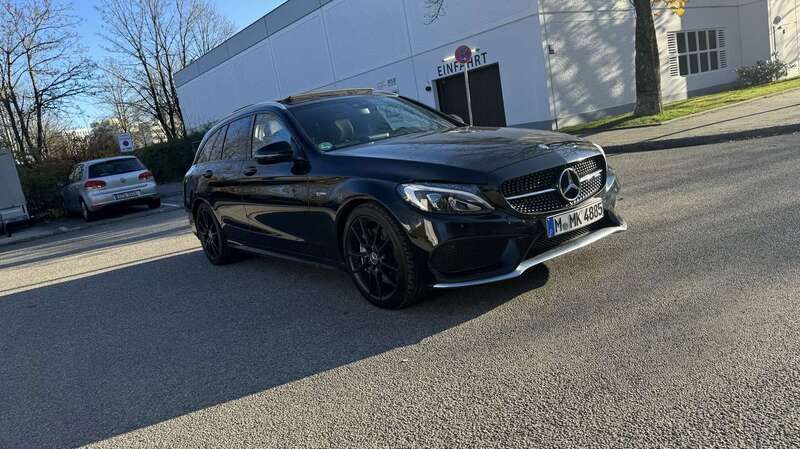 Schwarz Gebraucht 2016 Mercedes C43 AMG AMG Kombi | 25.250 € (Guter Preis) - Bild 1/4
