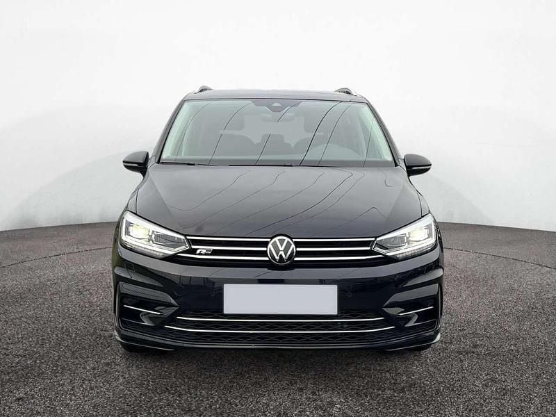 Gebraucht VW Touran Highline 150 PS (110 kW) 2025 Schwarz Van / Kleinbus