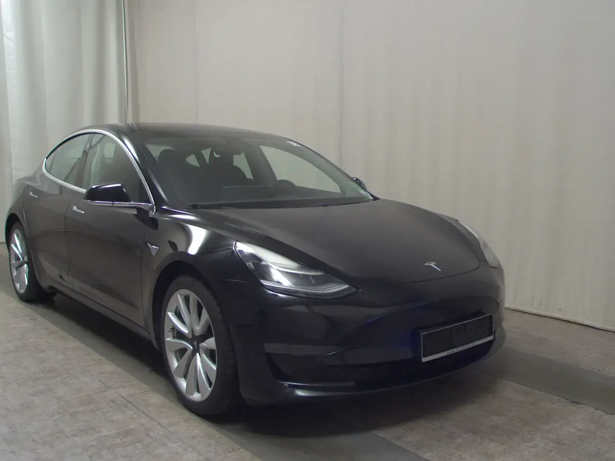 Usado Tesla Model 3 350 kW (476 CV) 2019 Negro Berlina