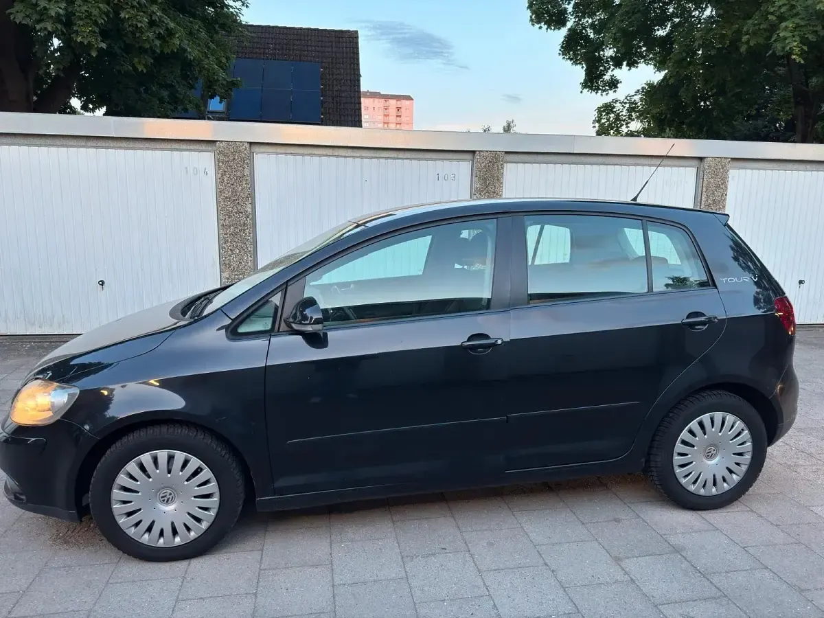 Gebraucht VW Golf V 105 PS (77 kW) 2007 Schwarz Kleinwagen