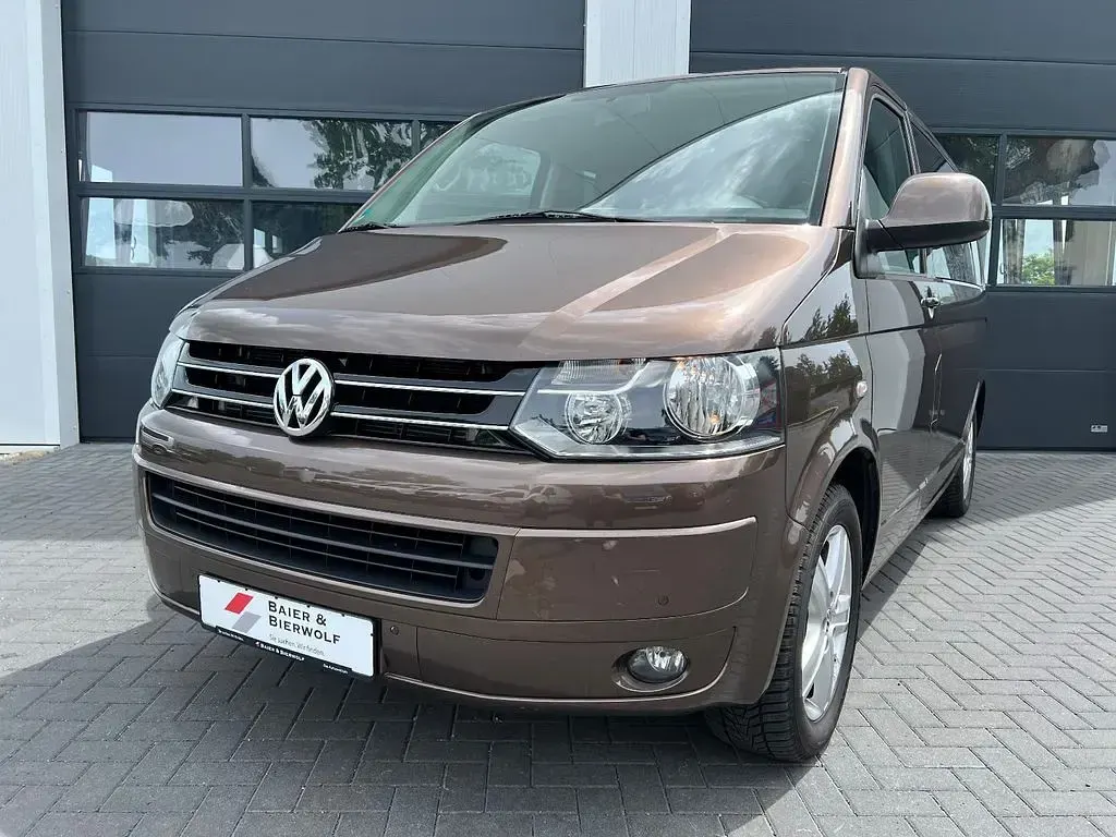 Gebraucht VW Multivan Comfortline 140 PS (102 kW) 2011 Braun Van / Kleinbus