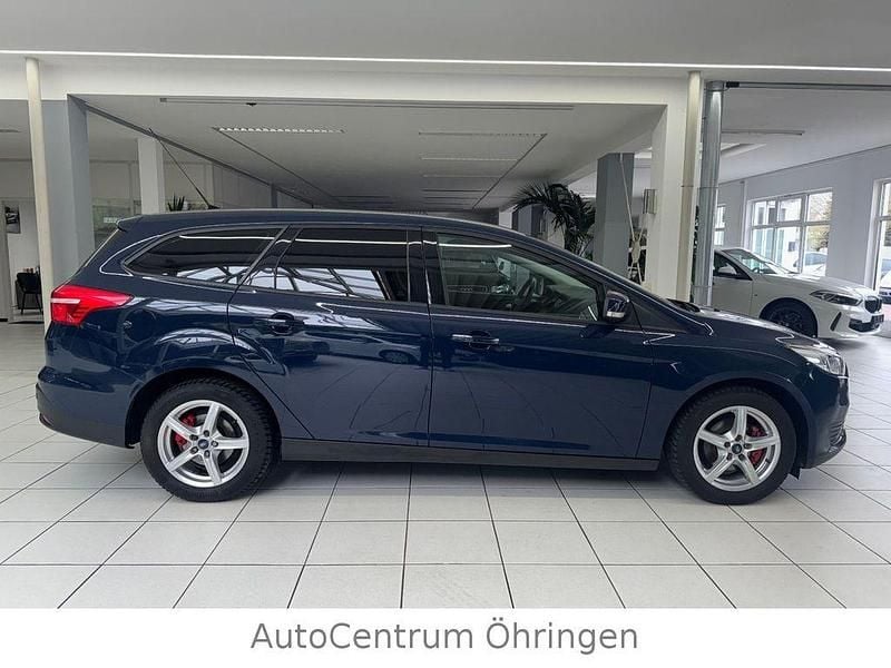 Gebraucht Ford Focus 86 PS (63 kW) 2017 Blau Limousine