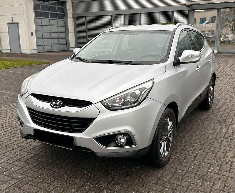 Gebraucht Hyundai ix35 Edition 116 PS (85 kW) 2014 Silber SUV