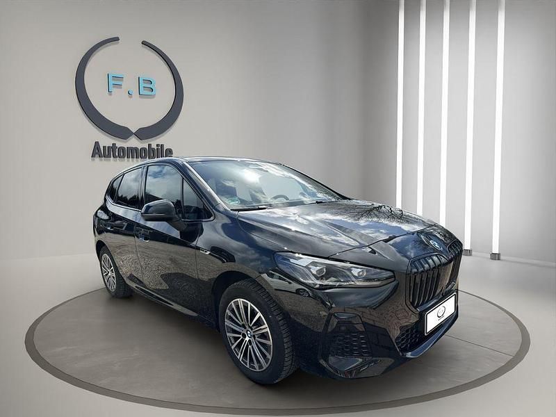 Schwarz Gebraucht 2022 BMW 230 M Sport Van / Kleinbus | 33.499 € - Bild 1/4