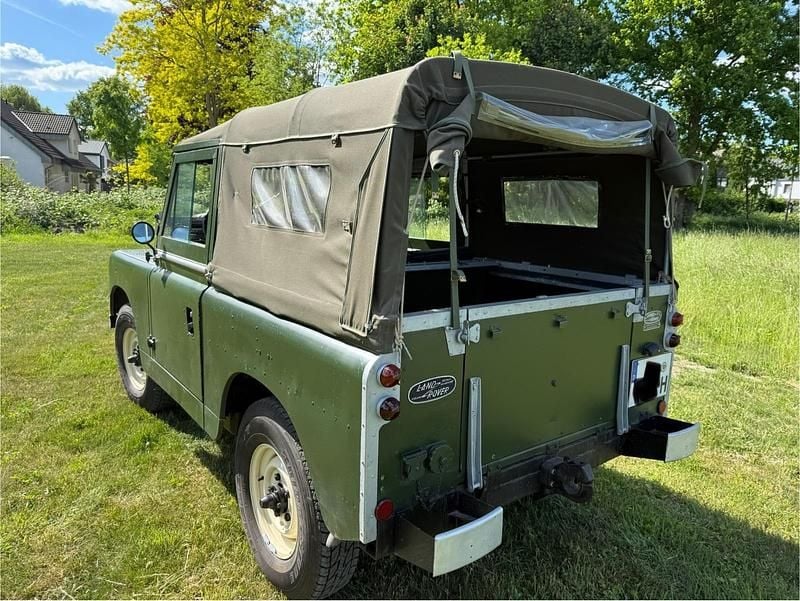 Gebraucht Land Rover 2 65 PS (47 kW) 1970 Grün SUV