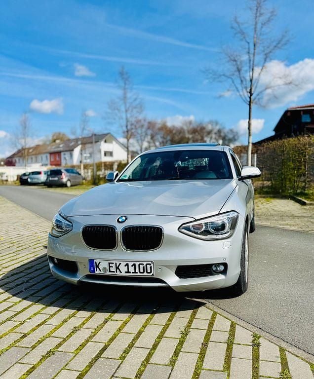 Gebraucht BMW 116 136 PS (100 kW) 2012 Silber Kleinwagen