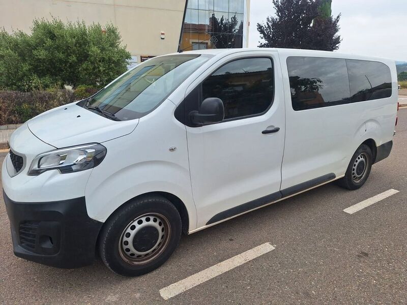 Weiß Gebraucht 2018 Peugeot Expert Van | 16.500 € (Teuer) - Bild 1/4