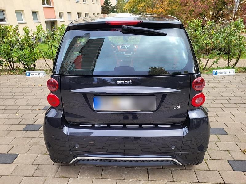 Gebraucht Smart ForTwo Coupé 54 PS (39 kW) 2012 Schwarz Coupé